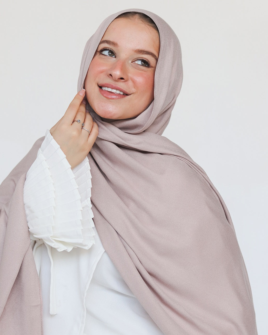 Elegance Modal Hijab -Pinkish Grey